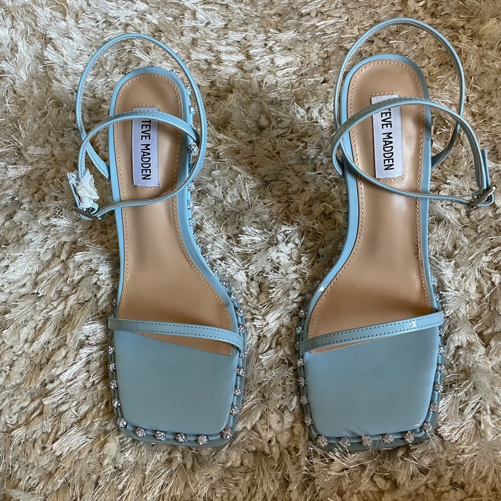 Steve Madden Zelle blue sandal heels - SIZE 8